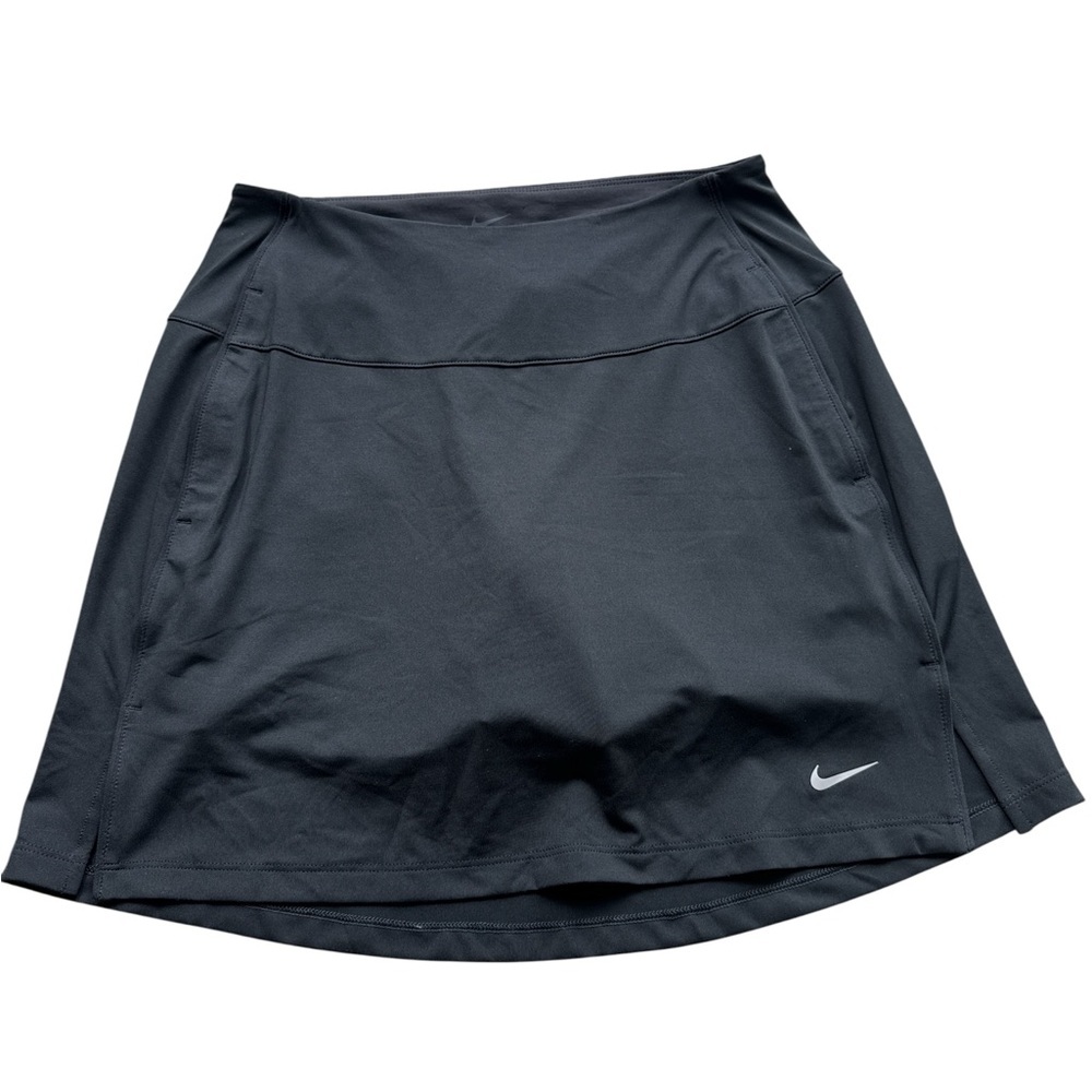 Nike Women's Black Active Skort with Subtle Swoosh